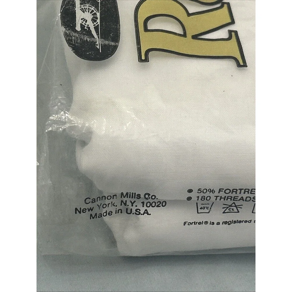 Vintage 70’s CANNON Royal Family Full Fitted Bottom White Sheet Made in USA NWT